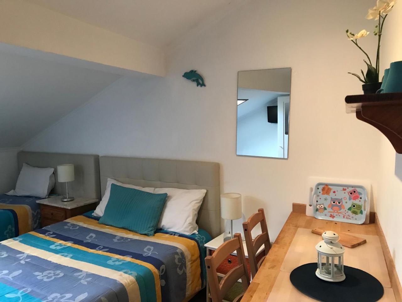 Hospedaria Bernardo Ericeira Esterno foto