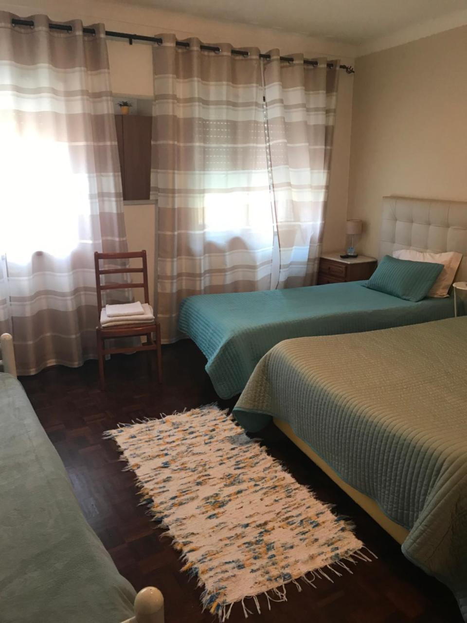Hospedaria Bernardo Ericeira Esterno foto